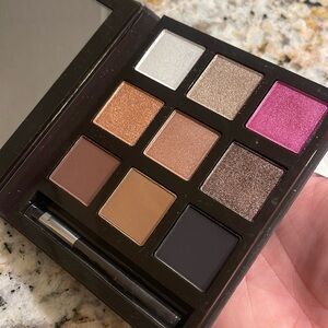 FLESH Eyeshadow Palette